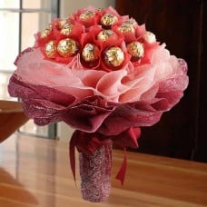 24 Ferrero Rocher Hand Bouquet