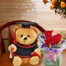 18Cm Graduation Teddy Bear With 3 Red Rose Standing Bouquet