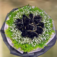 Spray Color Black Roses Bouquet Delivery