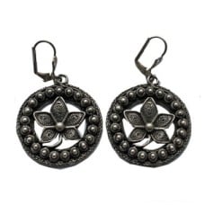 Earrings Zeeland button with flower