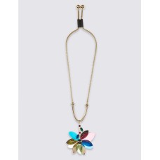 Petal Pendant Necklace