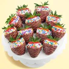 Summer Scoops Dipped Strawberries -12 Count