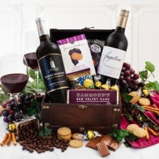 Cabernet & Snax Gift Box
