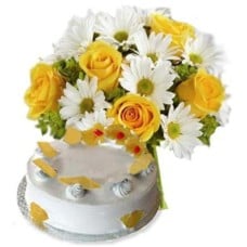 Mixed Flowers And Pineapple Cake