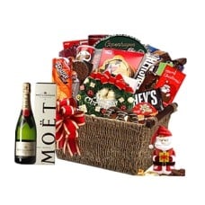 Xmas Moet Celebration Gift Basket