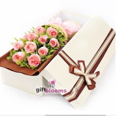 11 Pink Rose Gift Box to Macau