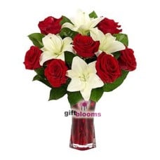 Classic Red Rose & Lily to Taiwan