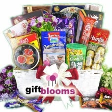 World Taste Gift Basket
