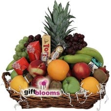 Fruit and Chocolate Basket to Japan