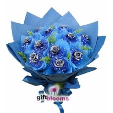 Premium Blue Rose Bouquet to Macau