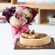 Monca Cake Plus Purpule Bouquet to South Korea