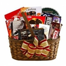 The Festive Gourmet Gift Basket