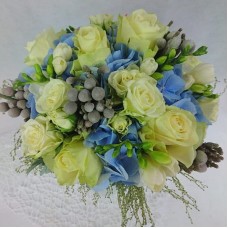 Bridal bouquet with a blue accent