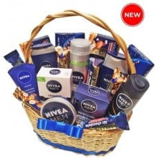 A large set for a Sweet Tooth Macho