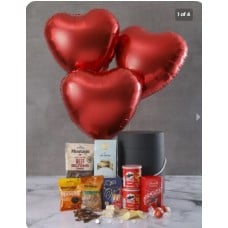 Heart Snack Attack Balloon Hat Box (Standard)
