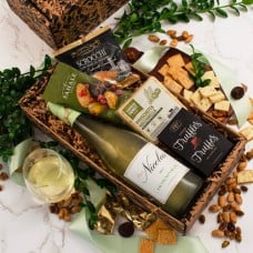 White Wine & Snax Gift Box