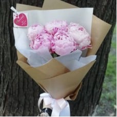 Bouquet,of,peonies,5,pcs