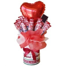12pcs. Kitkat Chunky Chocolate with Balloon