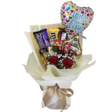 Chocolate with Roses and Balloon in Bouquet
