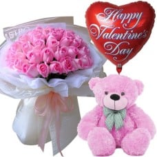 24 Pink Roses Bouquet, Bear & Valentines Balloon