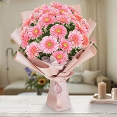 In Love Bouquet (18 Gerberas)