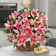 Kiss + Chocolates (3 Lily Stems + CHOCOLATES)