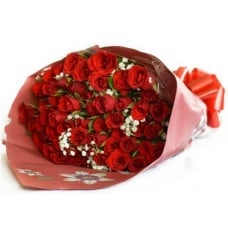 Exclusive Red Rose Arrangement