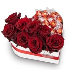 Box of flowers and candies - Astraia (Medium)