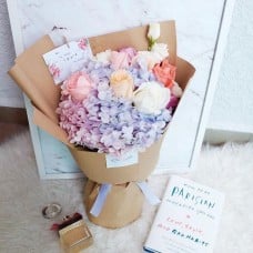 Spring Pastel Roses Mix Hydrangea