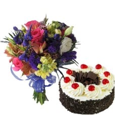 Mixed Flowers With Cake (12 Mixed Flowers,1/2 Kg Vanilla Cake)