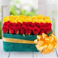 Red & Yellow Roses In Box (Classic)