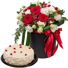 Lovestruck + cake
