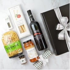Italian Dinner Gift Box with Non-Alcoholic Cabernet Sauvignon