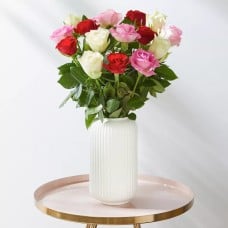 DELIGHTFUL ROSES LETTERBOX
