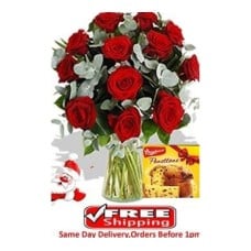 12 Roses & Pannetone Roses & Pannetone