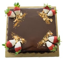 Dark &amp; White Chocolate Layer Gateaux