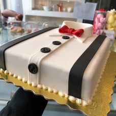 Gentleman Shirt Ribbon Cake