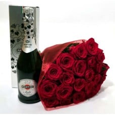 Bouquet of red roses and Asti Martini giftbox (7 rose)