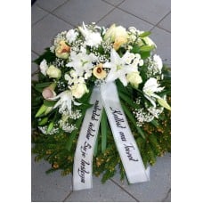 Wreath with white flowers: Lilys, Roses, Callas-2