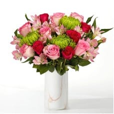 Strawberry Swirl Bouquet (Standard)