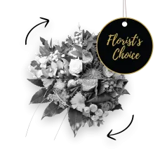 Bouquet of seasonal cut flowers - Florist’s Choice