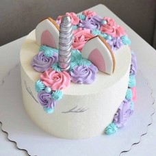 Silver Unicorn 3D Cake (1 KG)