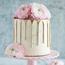 Gold And Roses Cake (1 KG)