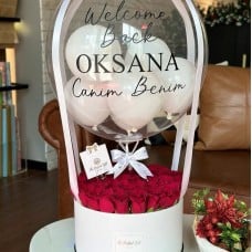 Personalised Bubble Balloon with Roses (Small Size - 20 roses)