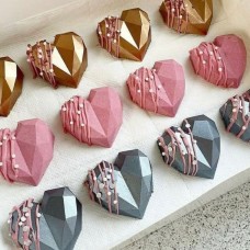 Heart Dipped-mini Cakes