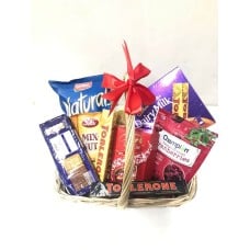 Deli Snacks Gift Basket