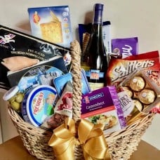 Gourmet Holidays Gift Basket