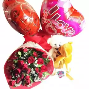The Lovers Roses Teddies Package
