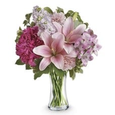 20 White Gerberas & Carnations