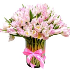 150 Tulips Giant Bouquet
